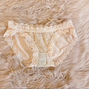 Nude Lace Underwear
